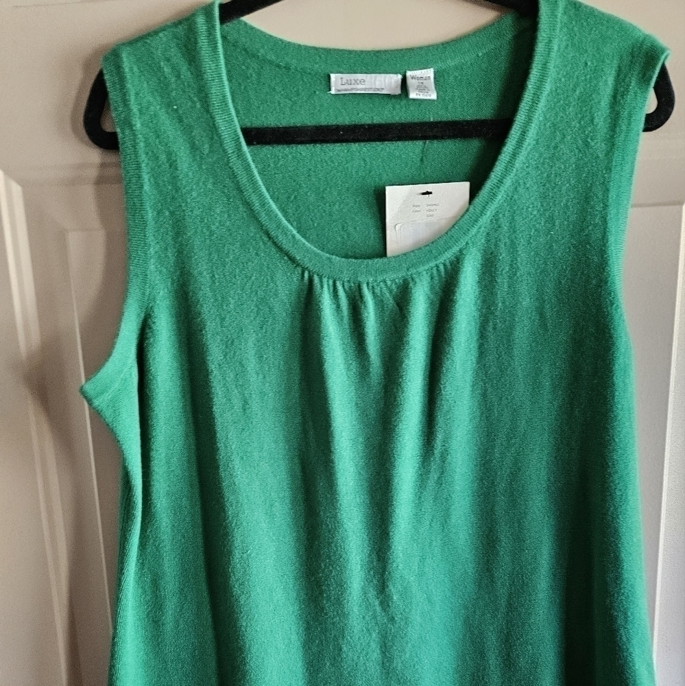 LUXE 360 SWEATER TOP